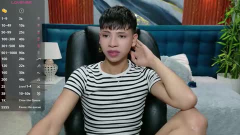  DILAN online show from November 20, 6:07 pm