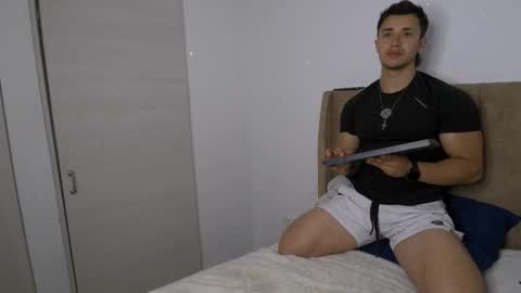 Dilan Coy online show from March 9, 9:52 pm