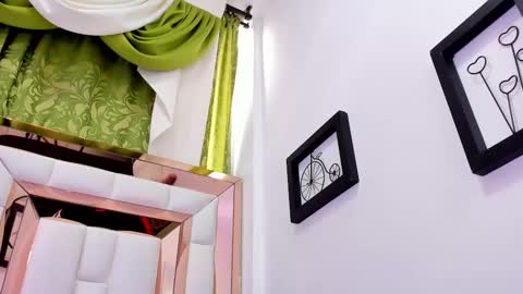 dilan_scootk_ online show from February 9, 2:07 pm