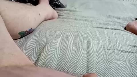 dilevics1985 online show from September 30, 3:22 am