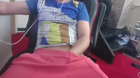 Snapshot of dimax75000 chatting on October 23, 9:08 am dimax75000 online show from October 23, 9:08 am