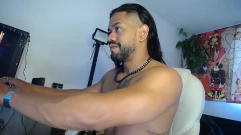 Snapshot of dimitry_muscle chatting on December 2, 2:08 pm dimitry kyle mucle online show from December 2, 2:08 pm