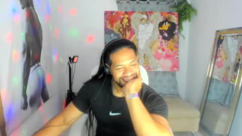 Snapshot of dimitry_muscle chatting on February 3, 1:30 am dimitry kyle mucle online show from February 3, 1:30 am