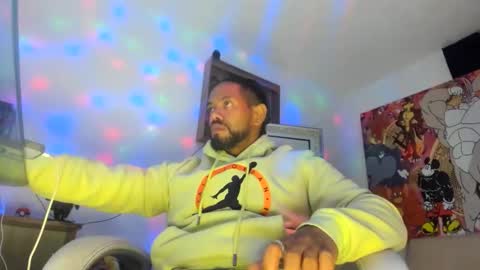 Snapshot of dimitry_muscle chatting on November 11, 2:00 am dimitry kyle mucle online show from November 11, 2:00 am