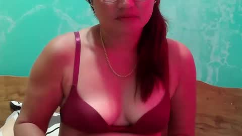 Dimple online show from January 23, 1:08 am