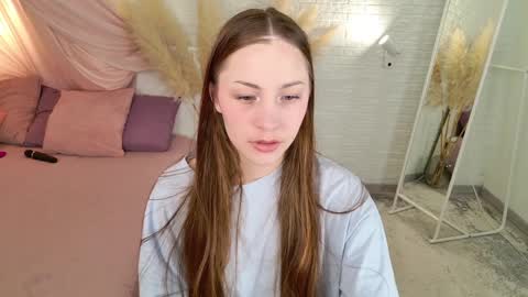 Dina online show from April 5, 5:48 am