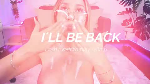 Snapshot of dina_ride chatting on December 6, 12:27 pm online show from December 6, 12:27 pm