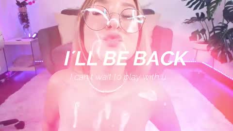 Snapshot of dina_ride chatting on March 8, 12:41 pm online show from March 8, 12:41 pm