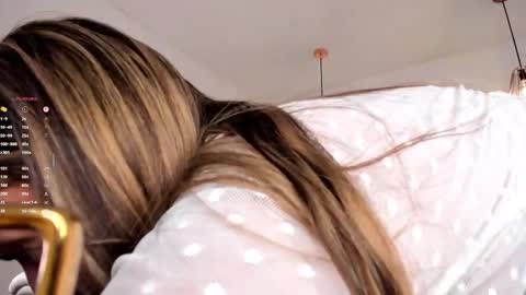   online show from March 19, 12:42 pm