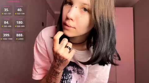 Amelia online show from April 9, 10:20 am