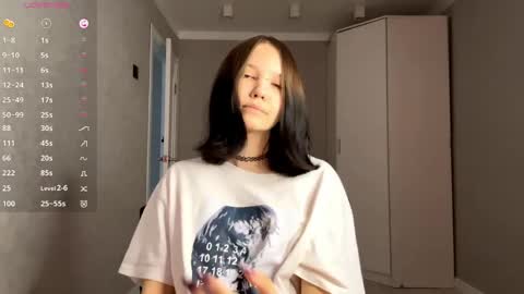 Amelia online show from April 12, 10:20 am