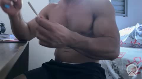 Snapshot of dinhoo14 chatting on October 6, 6:16 pm dinhoo14 online show from October 6, 6:16 pm