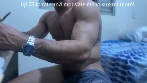 Snapshot of dinhoo14 chatting on October 23, 3:39 am dinhoo14 online show from October 23, 3:39 am