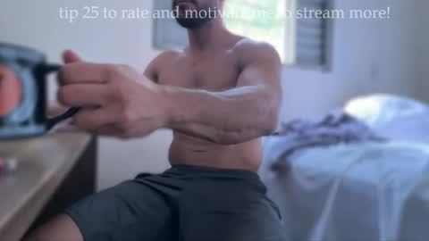 Snapshot of dinhoo14 chatting on October 28, 11:58 am dinhoo14 online show from October 28, 11:58 am