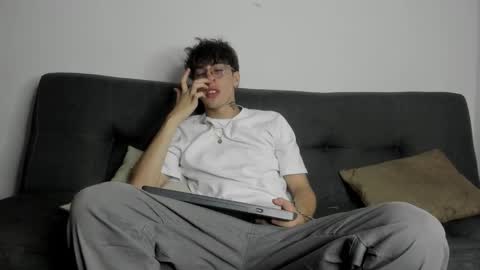 Dio online show from January 13, 8:25 pm