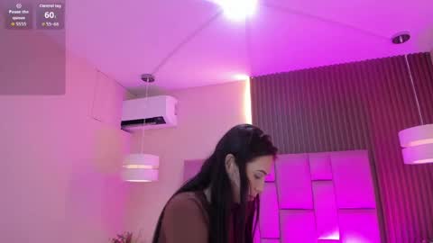 Snapshot of diosa_cristal chatting on April 28, 3:11 am Cristal online show from April 28, 3:11 am