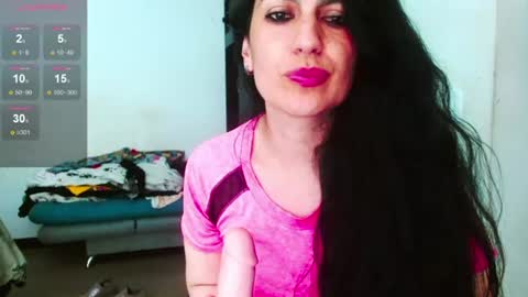 Snapshot of diosa_gil chatting on July 19, 3:32 am diosa_gil online show from July 19, 3:32 am