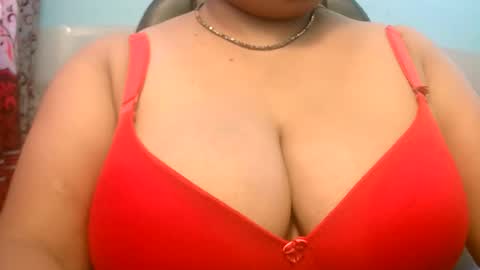 Snapshot of dipa2345 chatting on October 4, 4:10 am dipa2345 online show from October 4, 4:10 am