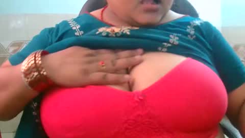 dipa2345 online show from March 16, 4:40 am