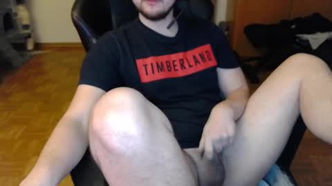 Snapshot of dirty_fun_boy chatting on March 6, 9:20 pm dirty_fun_boy online show from March 6, 9:20 pm