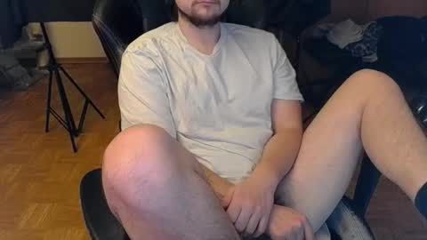 Snapshot of dirty_fun_boy chatting on November 5, 9:59 pm dirty_fun_boy online show from November 5, 9:59 pm