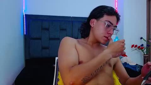 dirty model online show from September 10, 7:19 am