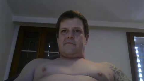 Snapshot of dirtybastard81 chatting on January 9, 12:41 pm Jan online show from January 9, 12:41 pm