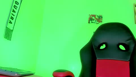 Naomy  online show from September 27, 3:55 am