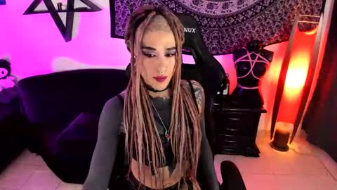 ONIX  online show from November 9, 7:01 pm