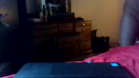 Snapshot of dirtywhite14 chatting on November 27, 4:53 pm dirtywhite14 online show from November 27, 4:53 pm