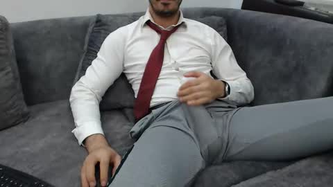 dirtyybooyy77 online show from June 1, 10:44 pm