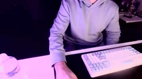 Snapshot of dirtyzaddyy chatting on December 17, 4:07 am dirtyzaddyy online show from December 17, 4:07 am