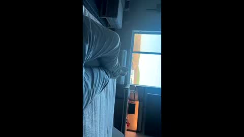 ClosetedDiscreetXec online show from November 12, 9:14 pm