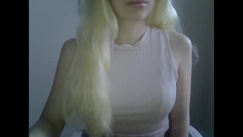 DitaMilton online show from January 10, 12:07 pm