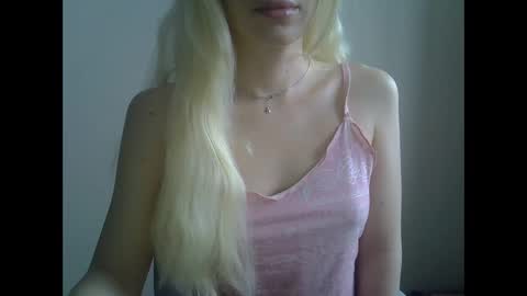 DitaMilton online show from January 13, 10:31 am