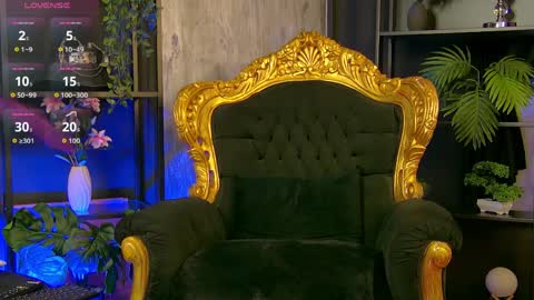 Cassie new tits boobs bigboobs bigtits gaming nerd curvy bbl stepsis online show from April 7, 9:48 pm