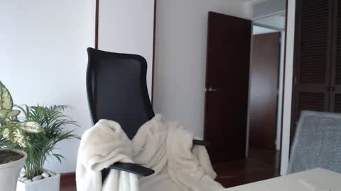 Hera online show from February 23, 12:35 pm