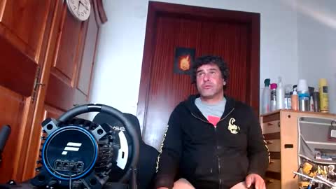 divitimido online show from February 9, 4:55 pm