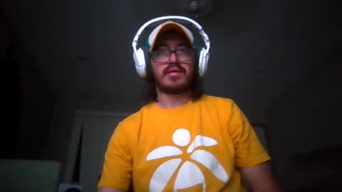 Snapshot of divorcedstoner420 chatting on July 11, 8:28 am divorcedstoner420 online show from July 11, 8:28 am