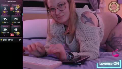 Snapshot of dixie_comanche chatting on February 28, 3:48 am dixie_comanche online show from February 28, 3:48 am