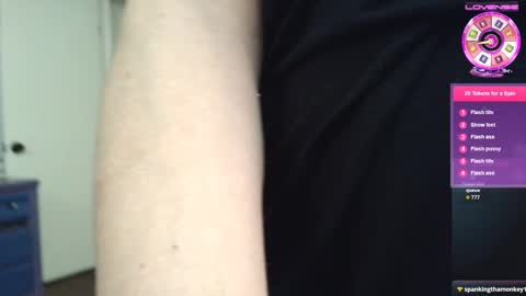 Snapshot of dixie_comanche chatting on October 8, 5:05 am dixie_comanche online show from October 8, 5:05 am