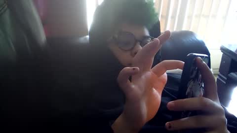 Snapshot of dizzinsweatyy chatting on February 5, 7:40 pm dizzinsweatyy online show from February 5, 7:40 pm