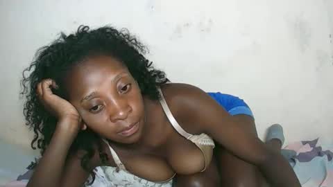 djamellah online show from April 16, 9:39 pm