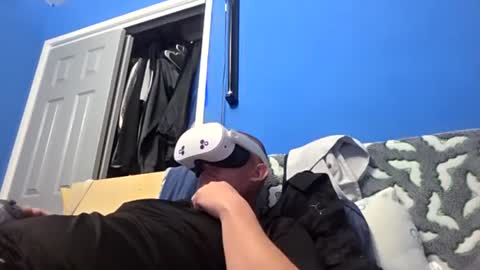 Snapshot of djcloudy22223 chatting on October 8, 9:56 pm djcloudy22223 online show from October 8, 9:56 pm