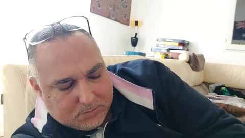 djeauzy77 online show from March 31, 8:26 am