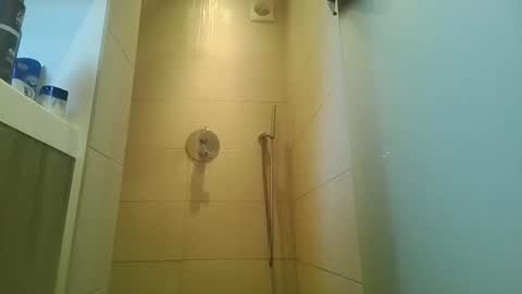 djensenhc online show from April 29, 5:52 pm