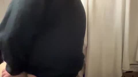 Snapshot of djfreeque chatting on January 9, 7:52 am djfreeque online show from January 9, 7:52 am