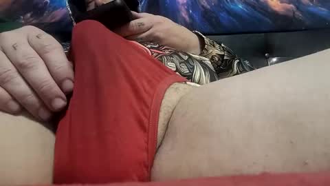 Snapshot of djirie1 chatting on March 12, 2:23 pm Tunes online show from March 12, 2:23 pm