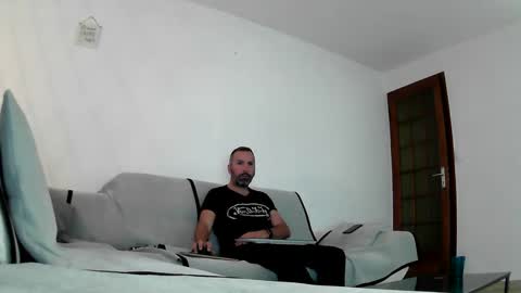 Snapshot of djo3322 chatting on December 3, 10:07 pm Djo online show from December 3, 10:07 pm