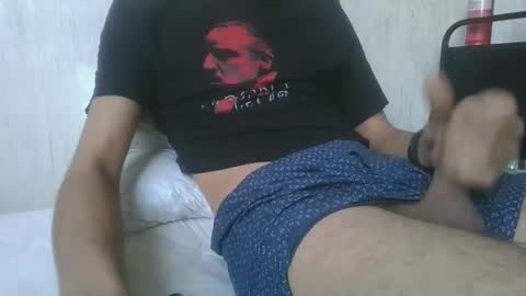 djull100 online show from November 21, 8:13 am